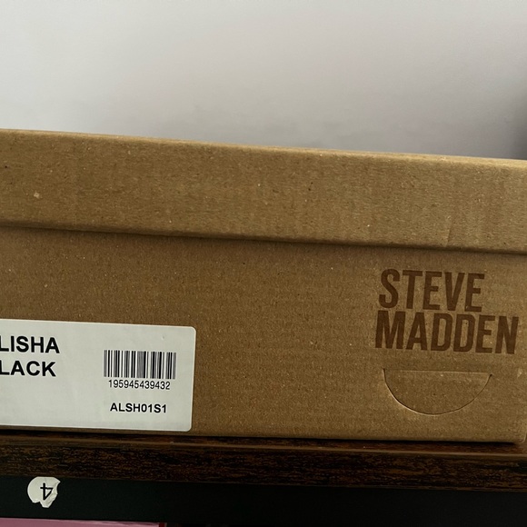 Steve Madden black Alisha Pump - Picture 3 of 3
